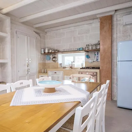 Trullo Indipendente بيت للعطل