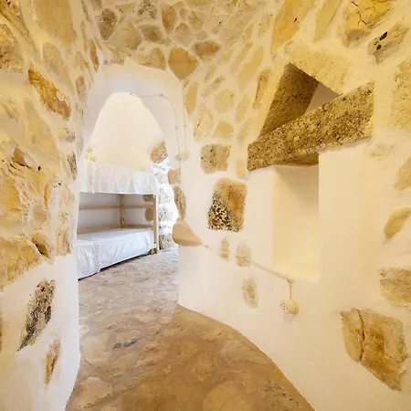 Trullo Indipendente بيت للعطل *