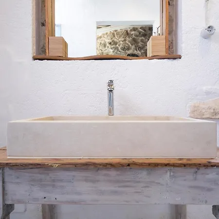 Casa vacanze Trullo Indipendente Torre Suda